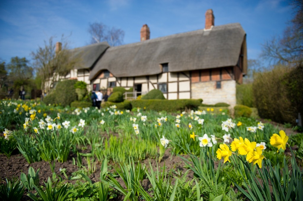 Anne Hathaway's Cottage - spring